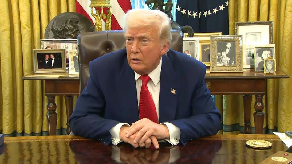 Portraitfoto von US-Präsident Donald Trump