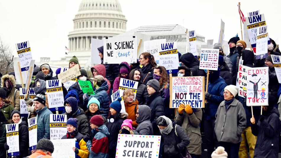 Kundgebung gegen Kürzungen in USA